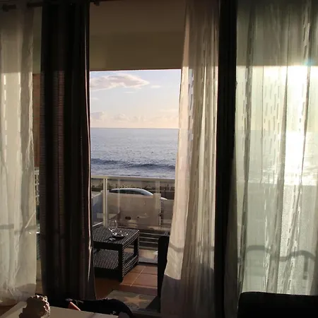 Apartment Ocean Eye
